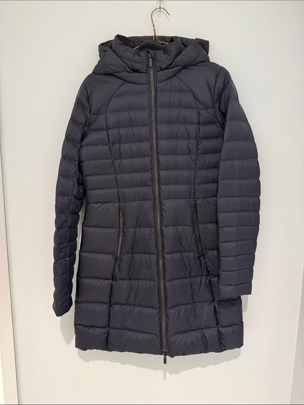 Lululemon down jacket size 6
